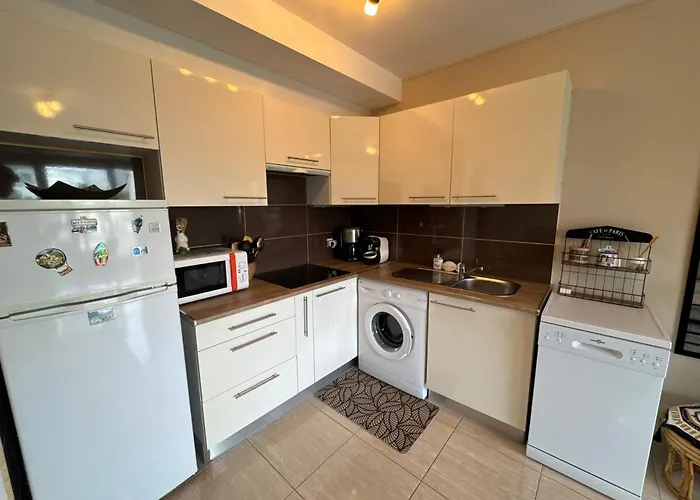 Santa Maria 1-5 * Roses