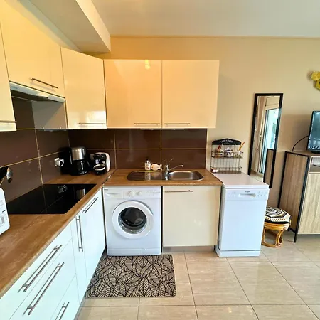 Santa Maria 1-5 Apartman *