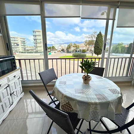 Apartman Santa Maria 1-5 Roses